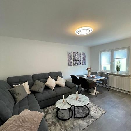 Komfortable Ferienwohnung In Halle-Kroellwitz Halle  Dış mekan fotoğraf