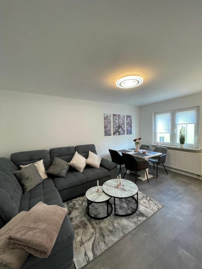 Komfortable Ferienwohnung In Halle-Kroellwitz Halle  Dış mekan fotoğraf