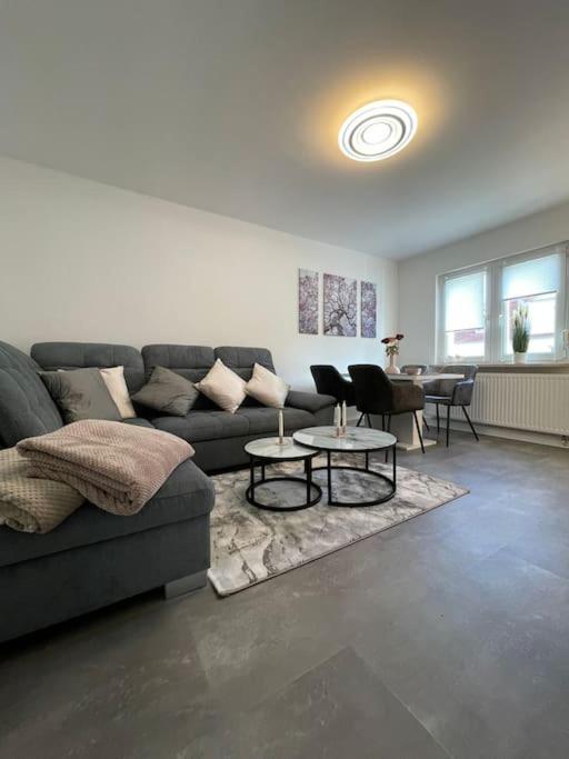 Komfortable Ferienwohnung In Halle-Kroellwitz Halle  Dış mekan fotoğraf