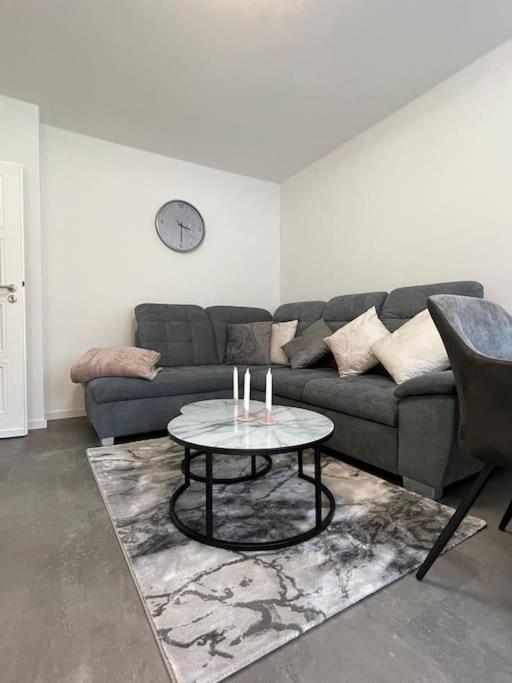 Komfortable Ferienwohnung In Halle-Kroellwitz Halle  Dış mekan fotoğraf